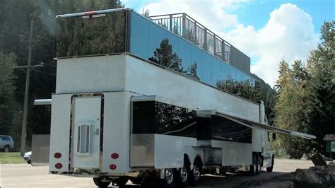 Inside The $2.5M RV Once Owned By Will Smith .